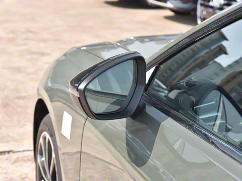 2026�� 2.0T �˶���