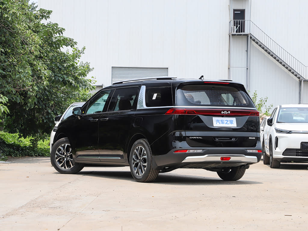 Kia Carnival IV Рестайлинг, Минивэн: фото поколения