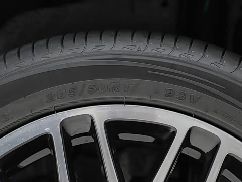 2026�� 1.5L �����