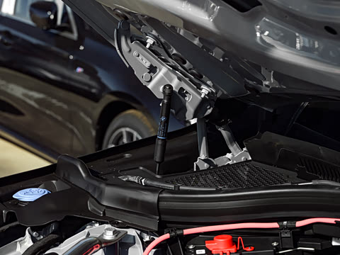 2025�� �Ŀ� xDrive25L ������װ