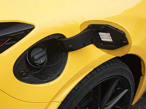 2026�� 2.4L �Զ���â������