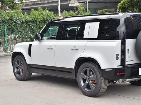 2026�� 110 3.0T P400 X