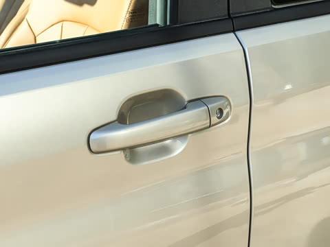 2026�� 2.0L �ֶ���������� 7��