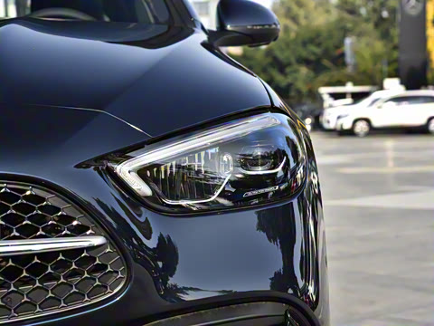 2026�� C 260 L �˶���