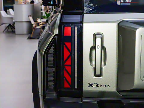 2025�� 401���������