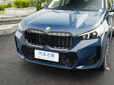 2025�� xDrive25Li M�˶���ҹ��װ