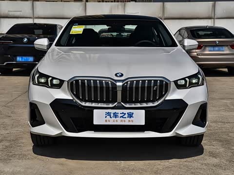 2026�� �Ŀ� eDrive 35L M�˶���װ