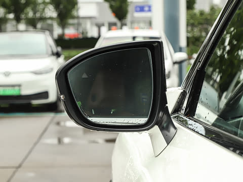 2024�� 2.0T ����������