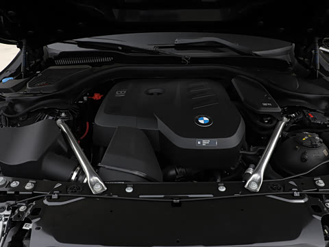 2026�� �Ŀ� 525Li ������װ