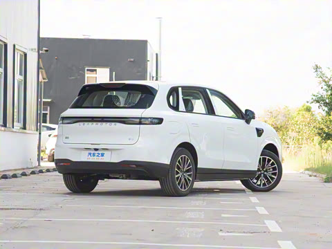 2025�� 600������