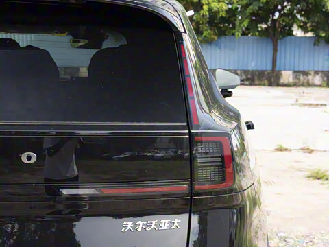 2026�� ������������Plus