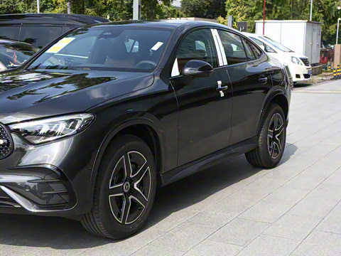 2026�� GLC 260 4MATIC ����SUV