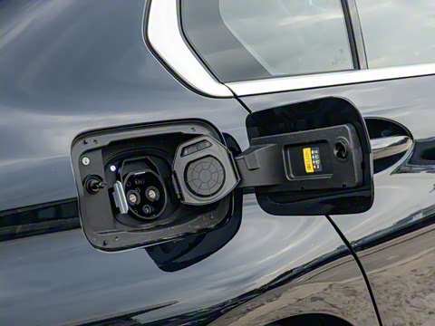 2026�� eDrive 35 L