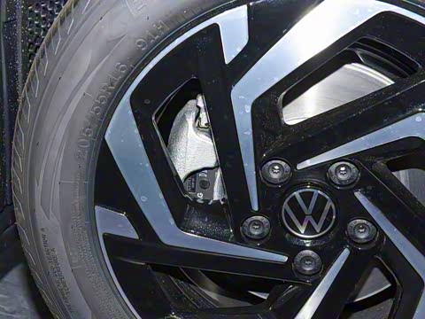 2026�� Pro 300TSI �������