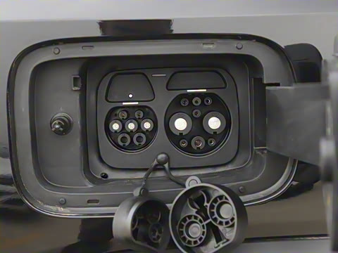 2026�� 211km XWD ����