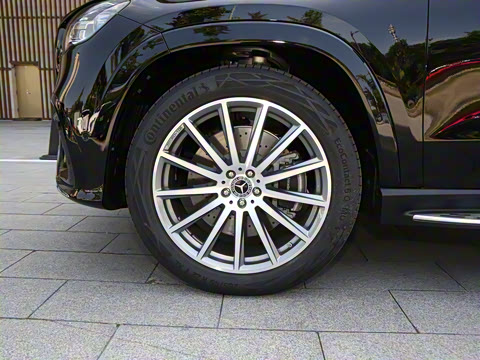 2025�� �Ŀ� GLS 450 4MATIC ������