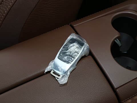 2025�� �Ŀ� GLS 450 4MATIC ������