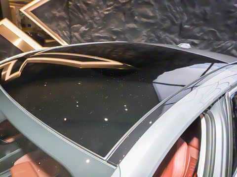 2025�� sDrive25i M�˶���װ