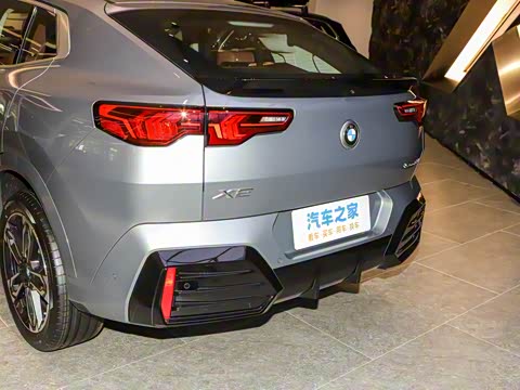 2025�� sDrive25i M�˶���װ