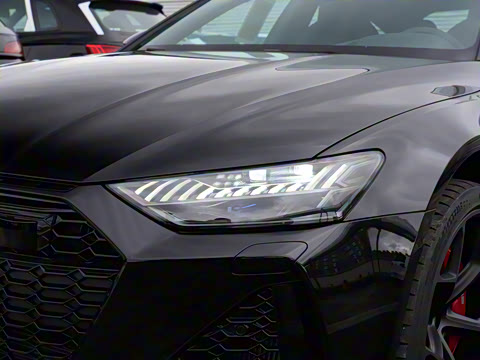 2025�� RS 7 4.0T Sportback performance