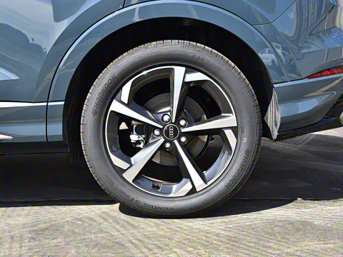 2026�� quattro 45�����ذ� 35TFSI ʱ�ж�����