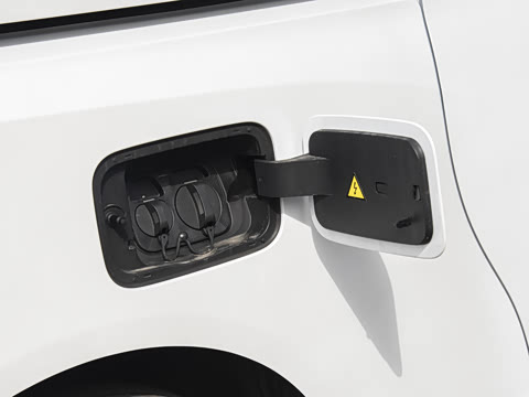 2026�� ���̰� 230�콢�� 7��