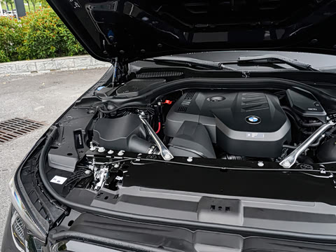 2026�� 530Li ������ M�˶���װ