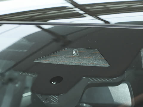 2026�� �Ŀ� 530Li xDrive M�˶���װ