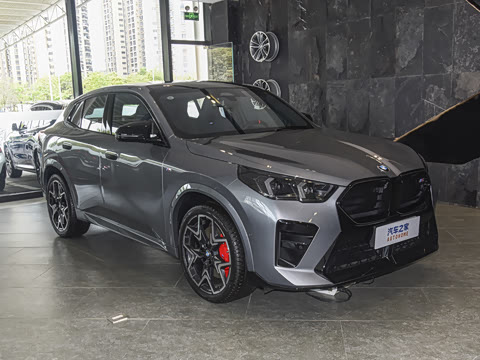 2026�� M35i