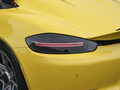 2023�� Spyder RS 4.0L