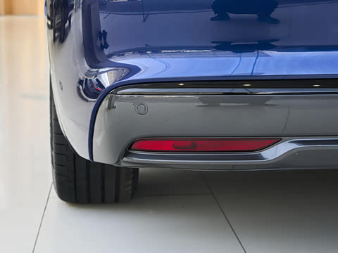 2025�� ���� Ultra�� 53.4kWh 6���� (896�߼����״