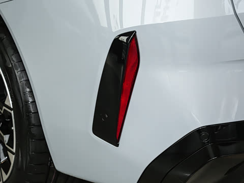 2026�� xDrive30L ������ M�˶���ҹ��װ