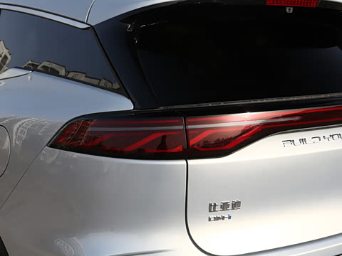 2025�� �Ǽݰ� DM-i 175KM �����״��콢��