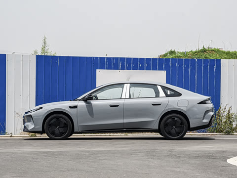 2026�� 460PLUS