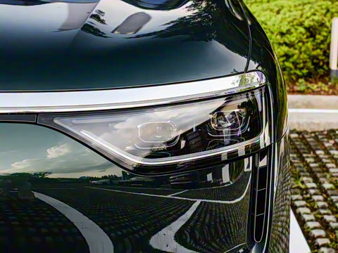 2025�� ���� Ultra ����������