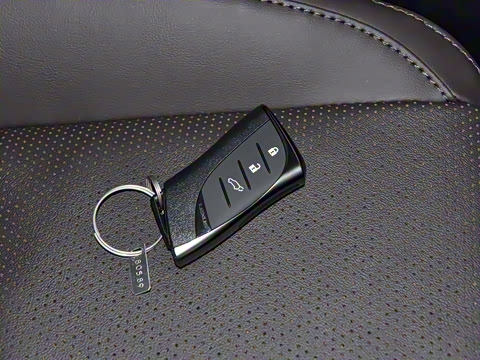 2026�� 350h ����������