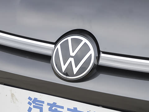 2026�� ���L 300TSI �趯��