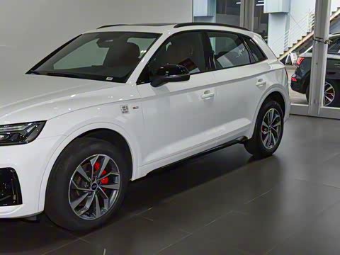 2026 45ذ 40 TFSI ʱж