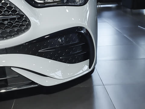 2026�� CLE 260 ������ܳ�