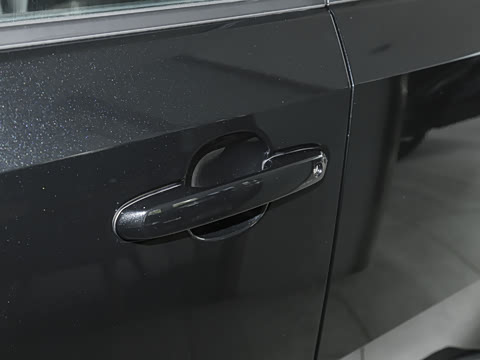 2025�� 2.4T ��ԽBX�� 5��