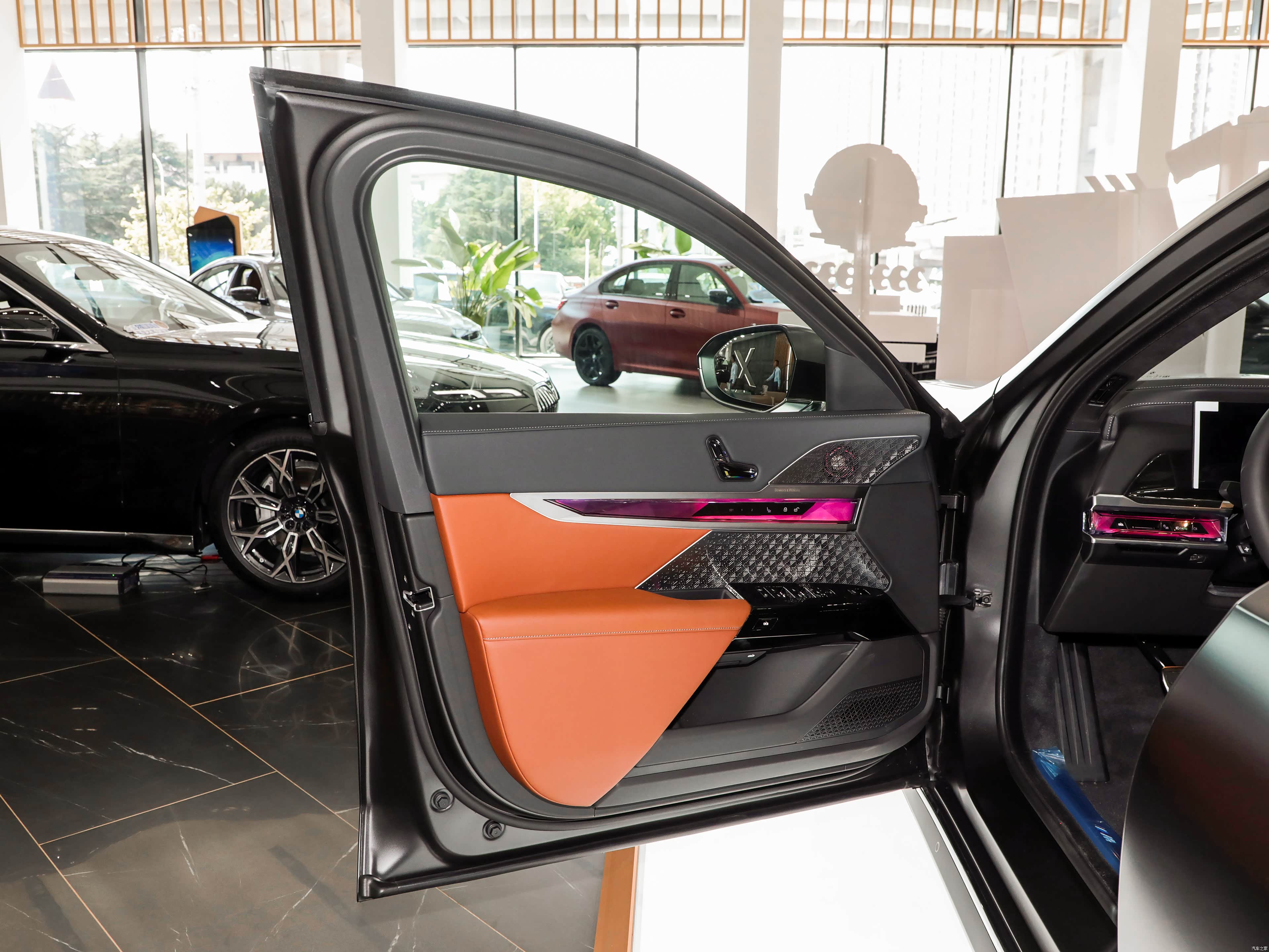 BMW 7 Series, миниатюра 19