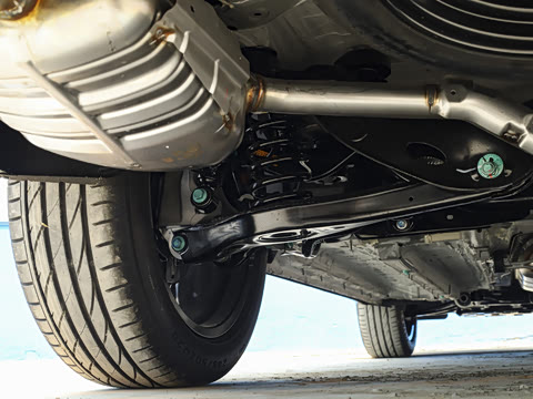 2027�� 2.0T ˫������������