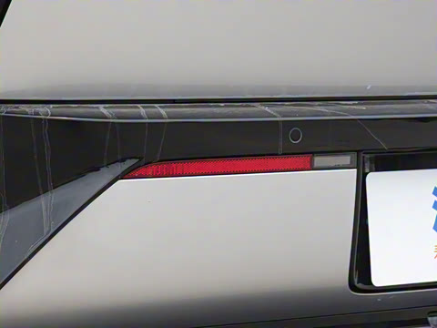 2025�� 702 ������ Ultra