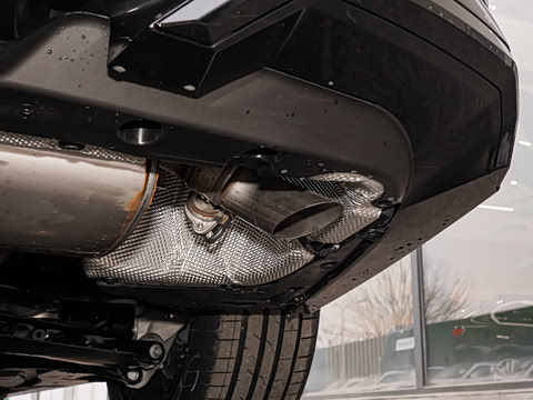 2026�� �Ŀ� 530Li ������ M�˶���װ