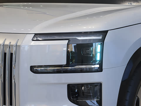 2025�� Ultra�� 70kWh