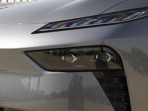 2026 007+  650 Ultra+״