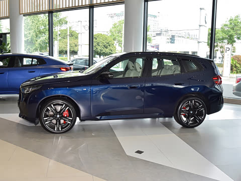 2026�� M50 xDrive