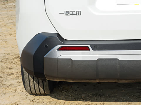 2026�� 2.0L ����������