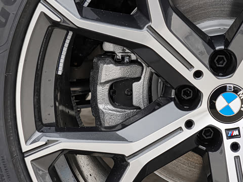 2026�� �Ŀ� xDrive 30Li ������M�˶���ҹ��װ