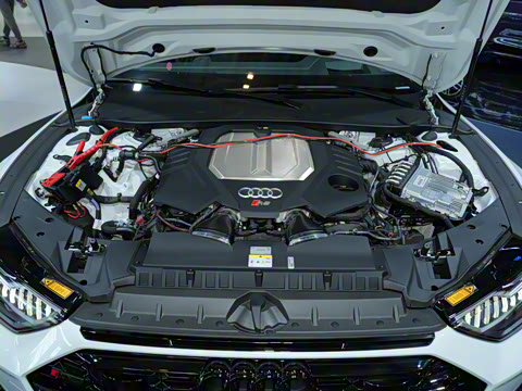 2025�� RS 7 4.0T Sportback performance